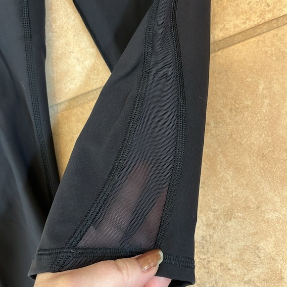 NWOT Lululemon black leggings - Picture 3 of 8